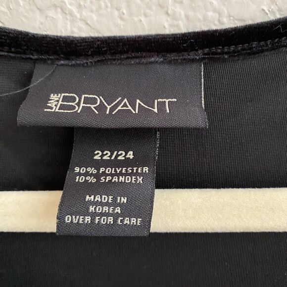 Lane‎ Bryant Blouse Womens 22/24 Dark  Floral Whimsigoth Velvet Fairy Black Red - Picture 3 of 9